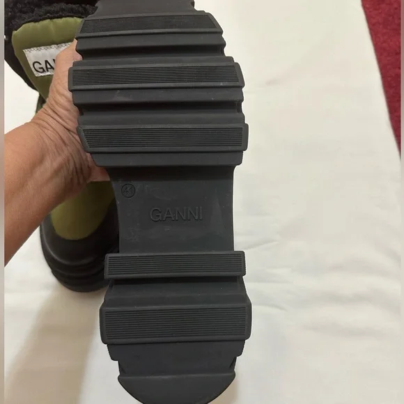 NEW Ganni Olive and Black Lace-Up Boots Size ( US10 )  (EU41 ) - Picture 5 of 10